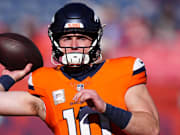 的校园操场 的校园操场